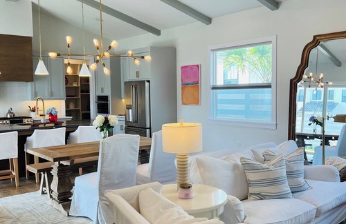 Newberry Casa | Luxe 4-bedroom/2.5-bath house in Town of Tioga with WiFi, AC. Book now