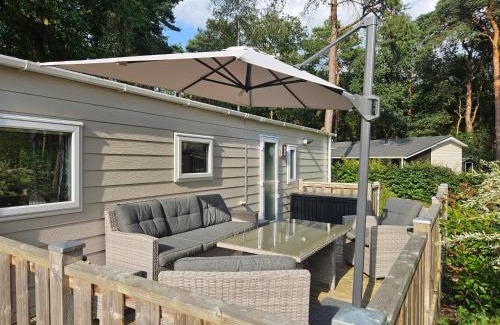 Raalte Chalet De Esquí | Luxe 4 persoons chalet op 5 sterren camping