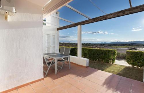 Alhama de Murcia Apartamento | Luxe apartment with beautiful view