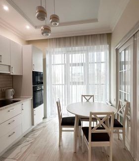 Karagandy Apartamento | Luxe Apartments on Stepnoy