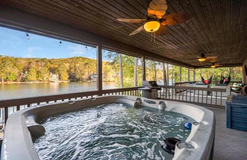 Waleska Casa | Luxe Arrowhead Lakefront 4 Br Hot Tub Pool Table