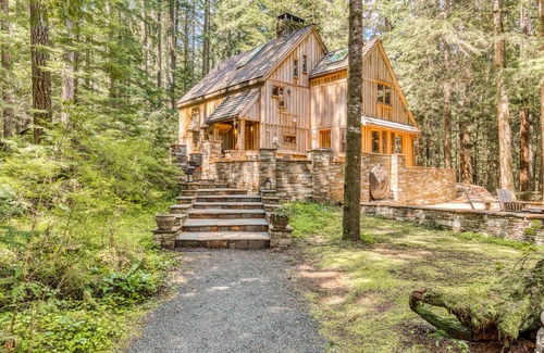 Rhododendron Casa | Luxe compound with private sauna, hot tub, rec house & fireplace