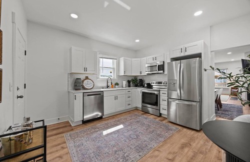 Downtown Columbus Apartamento | Luxe & Cozy 3BR Oasis | Ideal for Groups