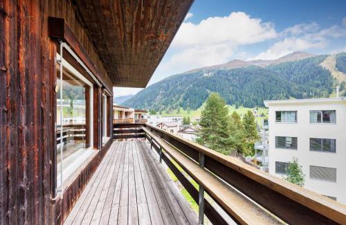 Davos Apartamento | Luxe Davos Residence with Views Private Balcony