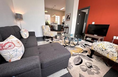 Roanoke Apartamento | Luxe downtown loft arts & ale walkable