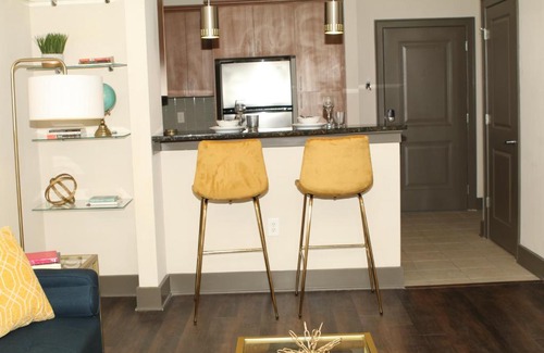 Dunwoody Apartamento | Luxe Dunwoody/Perimeter Center Corporate Housing