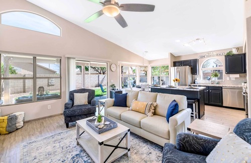 Western Skies Casa | Luxe Gilbert Oasis - Close to Spring Training