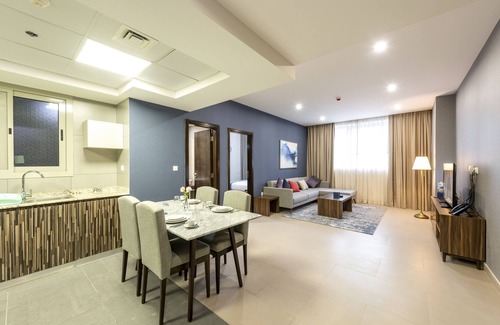 Sharjah Apartamento | Luxe Grand Hotel Apartments