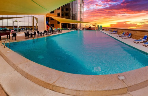 Sharjah Apartamento | Luxe Grand Hotel Apartments