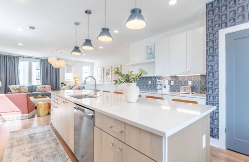 Talbot's Corner Casa | Luxe Group Stay With Hot Tub Rooftop Lounge