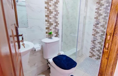 Nairobi Apartamento | Luxe Happy Home 254 Furnished Apartments