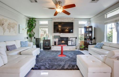 Green Valley Casa | Luxe Henderson Retreat with Pool - 13 Mi to Strip!