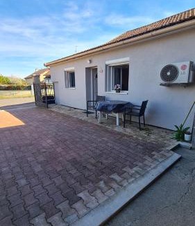 Chatenoy-le-Royal Apartamento | Luxe-Home