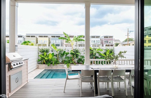 Faubourg Lafayette Hotel | Luxe Home | Heated Pool & Hot Tub