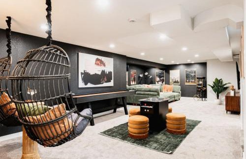 Allendale Area Casa | Luxe Home with Hot Tub Movie Room and Firepit Near Denver