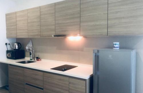 Shah Alam Casa | Luxe Homes at i-City - WiFi TV Box & 1 Carpark