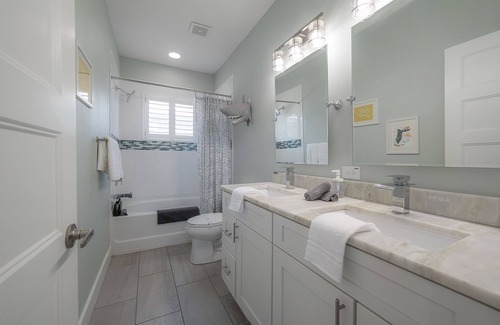 Port Tampa City Casa | LUXE Key West home w/RESORT style HEATED POOL