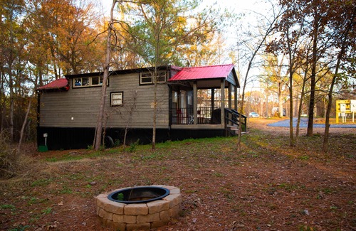 Mount Vernon Cabina | Luxe Lake house - 1 Bed/2 Bed Loft