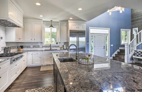 Maple City Cabaña | Luxe Lakefront Escape w/ 4 Kayaks, Hot Tub, Beach!