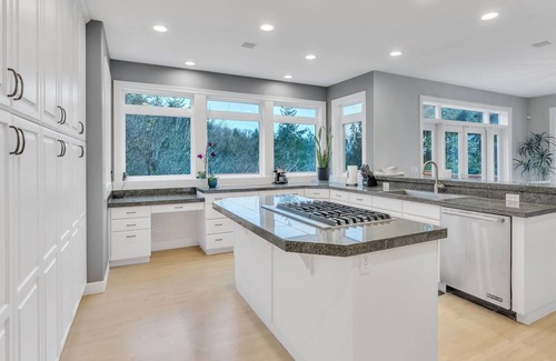 Northwest Portland Casa | Luxe, modern, comfortable, and close to downtown!