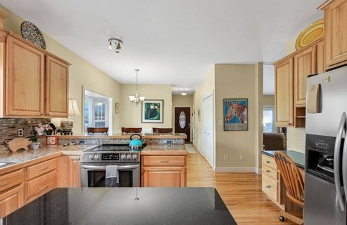 Weaverville Casa | Luxe Mountain 4BR 4BA Private Home