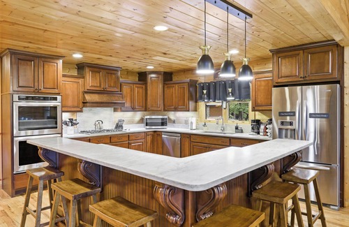 Morganton Cabina | ~ Southern Hospitality Lodge, 5 REY BR !!Queen Bunk Rm, Luxury, Game Rm, Firepit