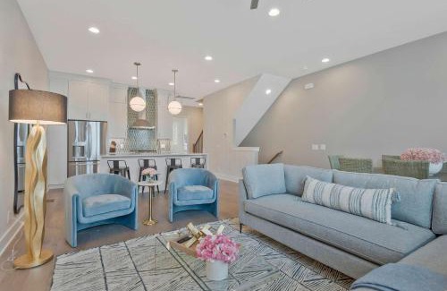 South Nashville Casa | Luxe Music City Show House Walk to Geodis Park