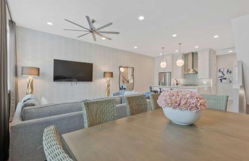 South Nashville Casa | Luxe Music City Show House Walk to Geodis Park