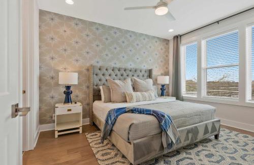 South Nashville Casa | Luxe Music City Show House Walk to Geodis Park