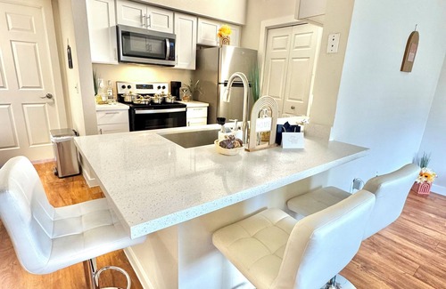 Chinatown Casa | Luxe Oasis Château – Entire Houston Home wPool Near NRG, Med Center & Galleria