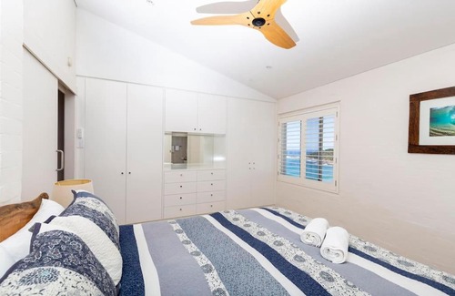 Yamba Casa | Luxe Oceanfront Penthouse! Yamba's best Suncrest 5