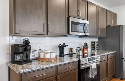 North Chesterfield Apartamento | Luxe Penthouse 'n Old Town Manchester with Views!