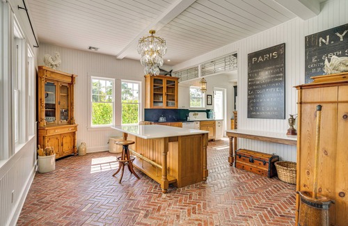 Bokeelia Casa | Luxe Pine Island Living: Historic Old Florida Gem!