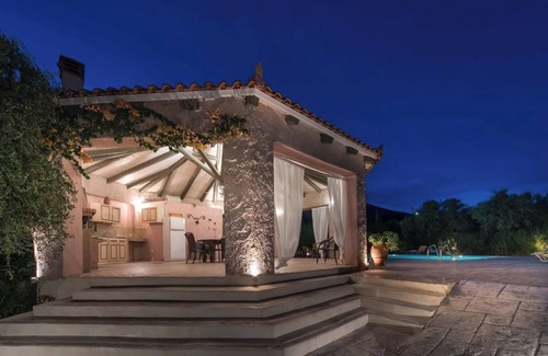 Lithakia Villa | Luxe Privévilla met Zwembad en Tuin op Zakynthos