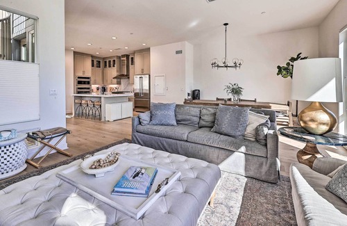 Del Obispo Condominio | Luxe Retreat w/ Rooftop < Half Mi to Beach!