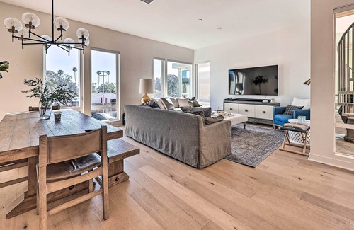 Del Obispo Condominio | Luxe Retreat w/ Rooftop < Half Mi to Beach!