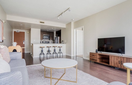 Rincon Hill Apartamento | Luxe Rincon Hill 1BR w/ Gym & Lounge, walk to Embarcadero, by Blueground