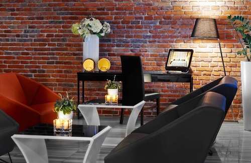 Stradom Hotel | Luxe Stay near Wawel Castle | Modern Amenities | Vibrant Downtown Dining