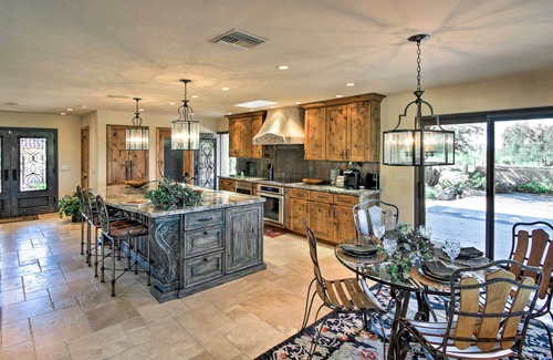 Tortolita Casa | ¡NUEVO! Luxe Tucson Vineyard Home w / Views y Fire Pit