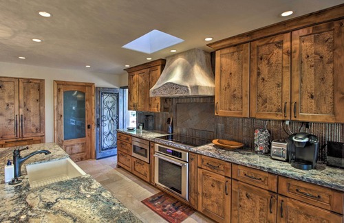 Tortolita Casa | ¡NUEVO! Luxe Tucson Vineyard Home w / Views y Fire Pit