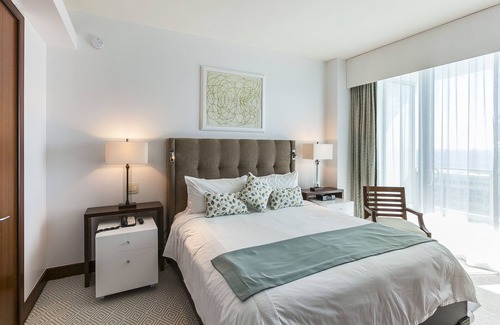 Bal Harbour Hotel | LUXE 1 DORMITORIO / 1. 5 SUITE KING CON VISTA AL OOEO 16 ° PISO EN EL RITZ CARLTON