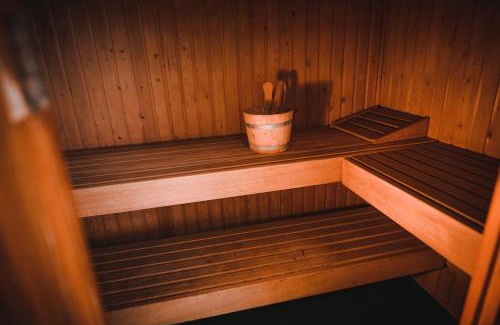 Lunteren Casa | Luxe vakantiehuis in het bos met jacuzzi en sauna