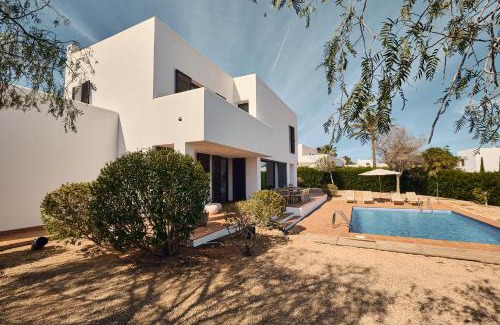 Bahía de San Antonio Villa | Luxe villa met privézwembad & zeezicht - Villa Luna