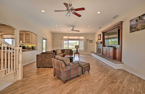 Vista Casa | Luxe Vista Getaway w/ Private Pool & Hot Tub!