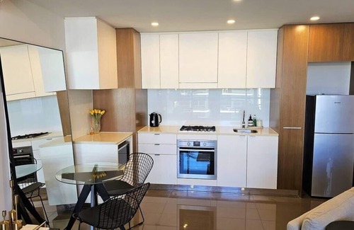 Waterloo Apartamento | LUXE Waterloo 1 bed with parking, gym and pool