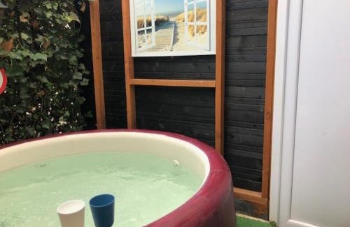 Apeldoorn Zuid Apartamento | Luxe WELLNESS apartment Apeldoorn with JACUZZI and SAUNA