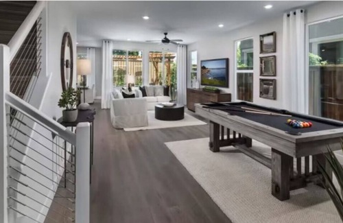 Brentwood Casa | LuxeAM3: Stylish & Luxurious, New, BBQ Grill, 4BR