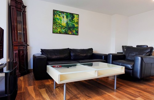 Old Trafford Apartamento | LuxeLiving Apartment