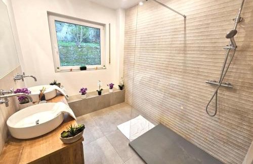 South Bonnevoie Apartamento | Luxembourg Living Stylish 2BR and Free parking