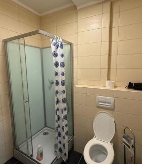 Bonnevoie Cama Y Desayuno | Luxembourg Tram Station Rooms